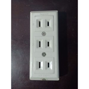 Legrand OUTLET 3 GANG FLAT Wiring Device