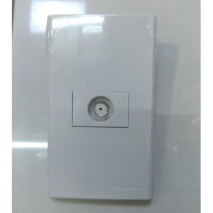 Panasonic TV OUTLET NO THREAD Wiring Device