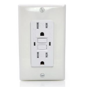 Koten Flat Pin GFCI Outlet